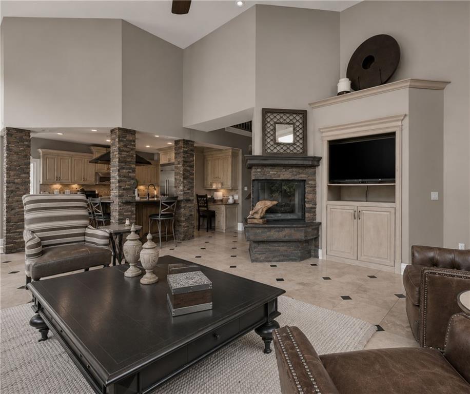 425 Ne Saint Andrews Circle Property Photo 38