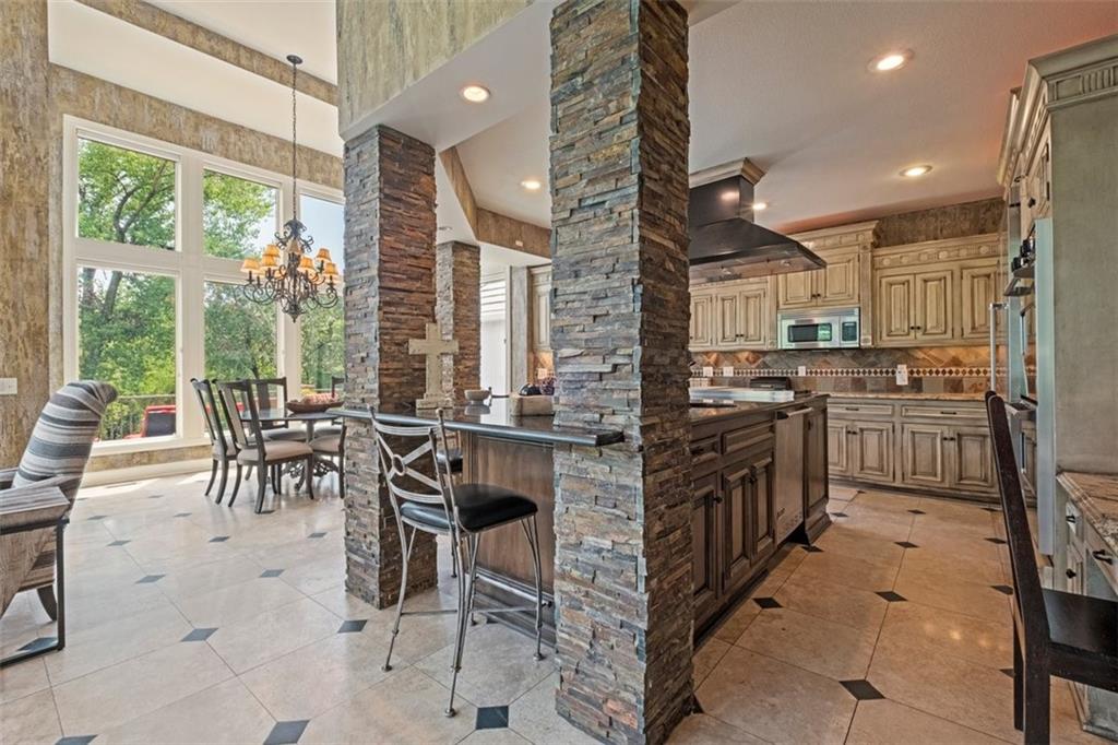 425 Ne Saint Andrews Circle Property Photo 42
