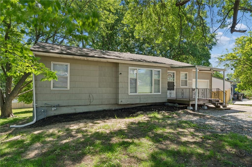 5809 Ralston Avenue Property Photo 2