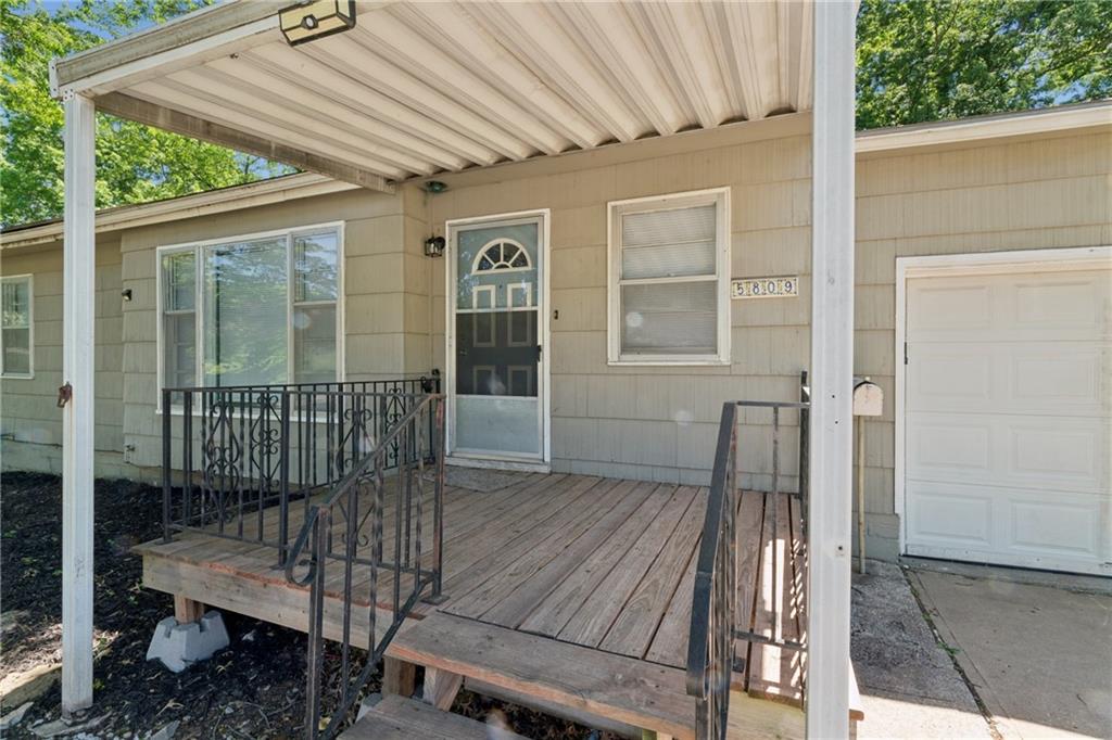 5809 Ralston Avenue Property Photo 4