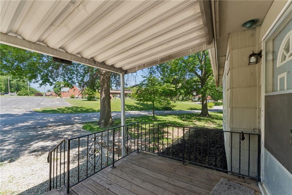 5809 Ralston Avenue Property Photo 5