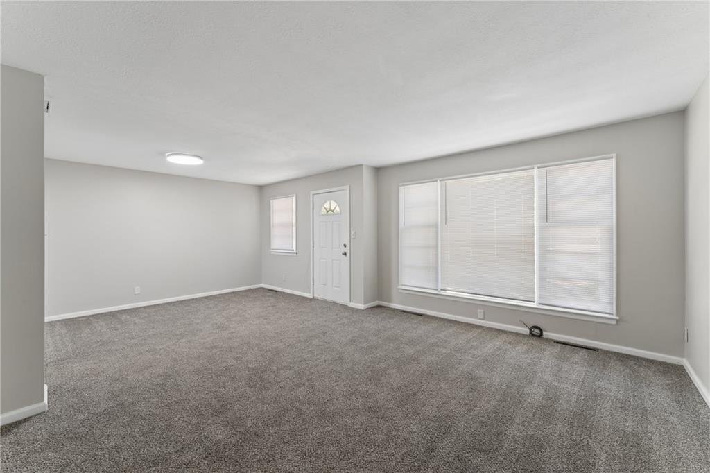 5809 Ralston Avenue Property Photo 8