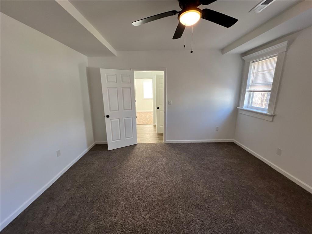 2019 Sunset Drive Property Photo 4