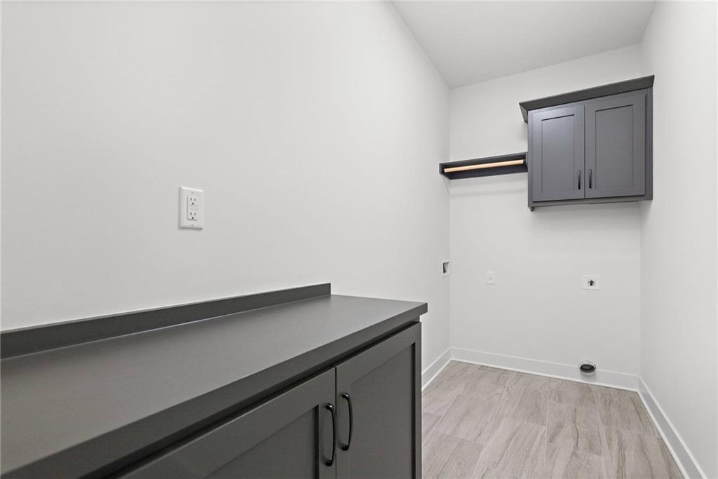 17463 W 163rd Place Property Photo 12