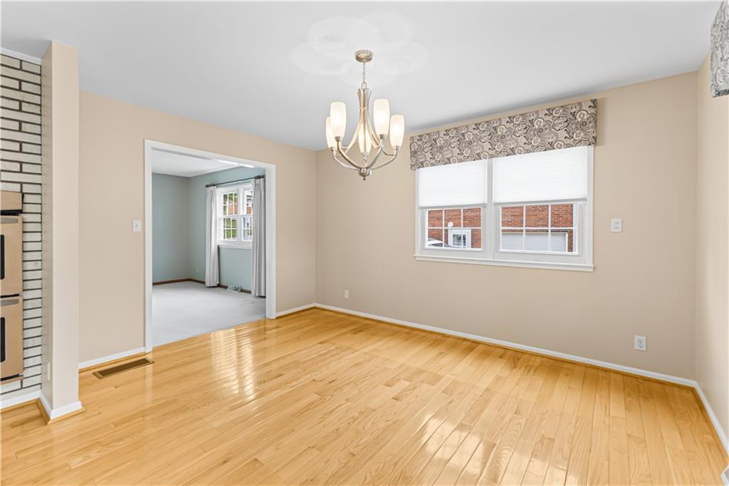 1902 Park Ridge Drive Property Photo 8
