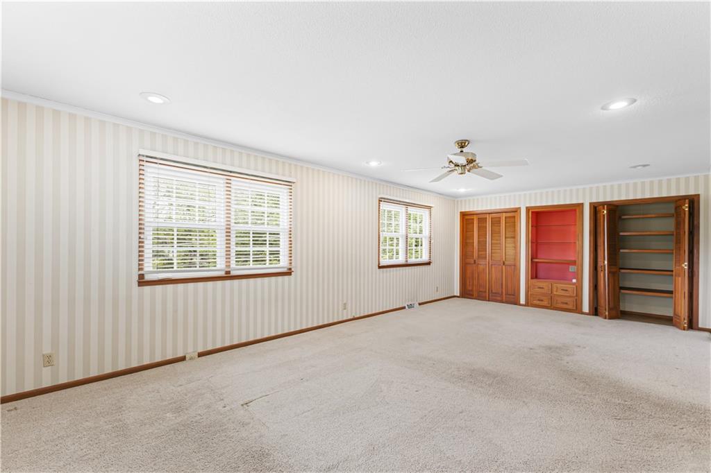 1902 Park Ridge Drive Property Photo 16
