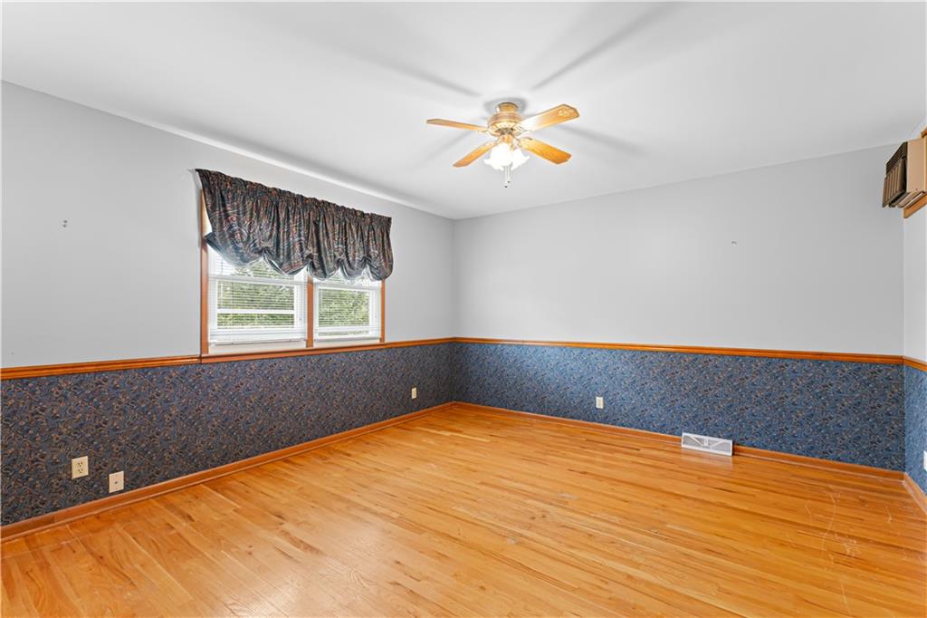 1902 Park Ridge Drive Property Photo 31