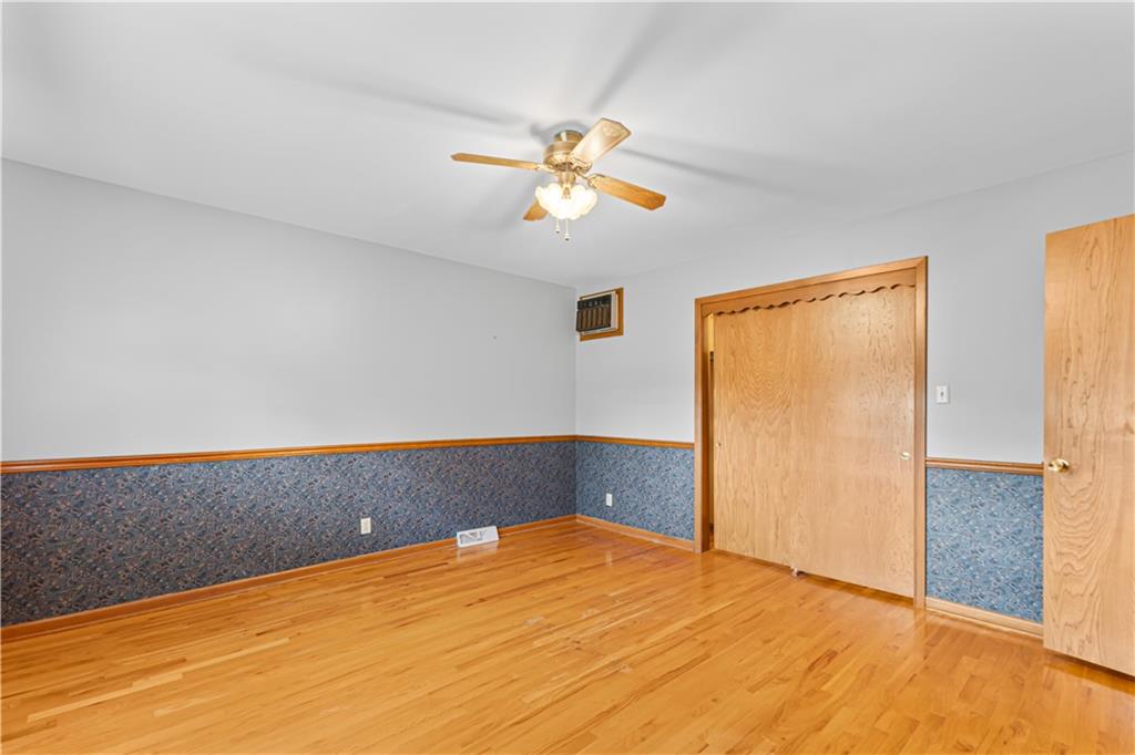 1902 Park Ridge Drive Property Photo 32
