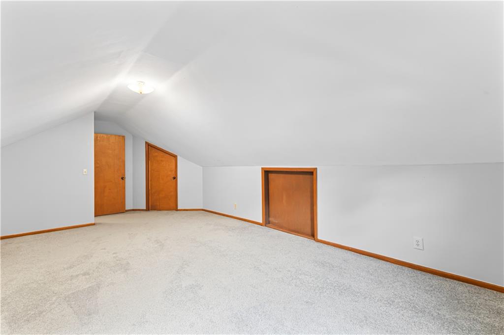 1902 Park Ridge Drive Property Photo 35