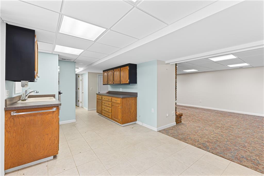 1902 Park Ridge Drive Property Photo 40