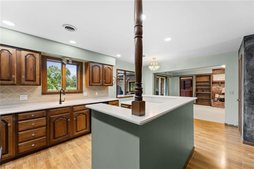 308 Canary Lane Property Photo 15