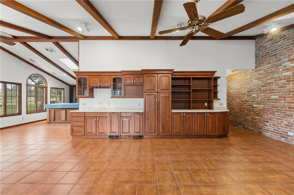308 Canary Lane Property Photo 17