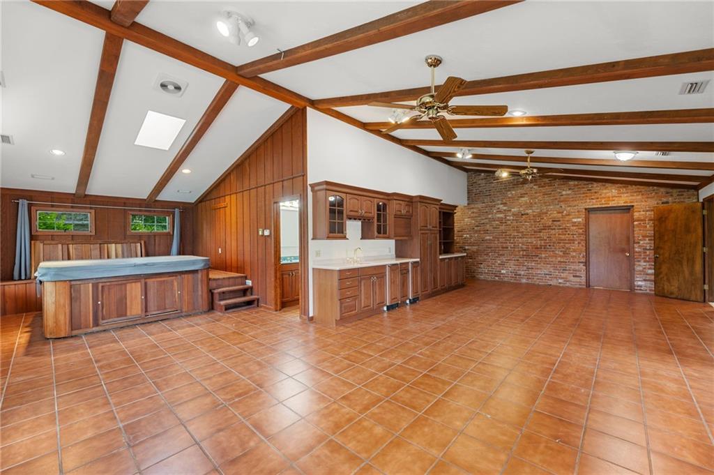 308 Canary Lane Property Photo 19