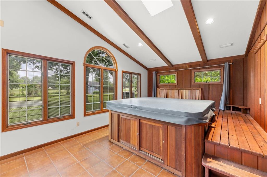 308 Canary Lane Property Photo 23