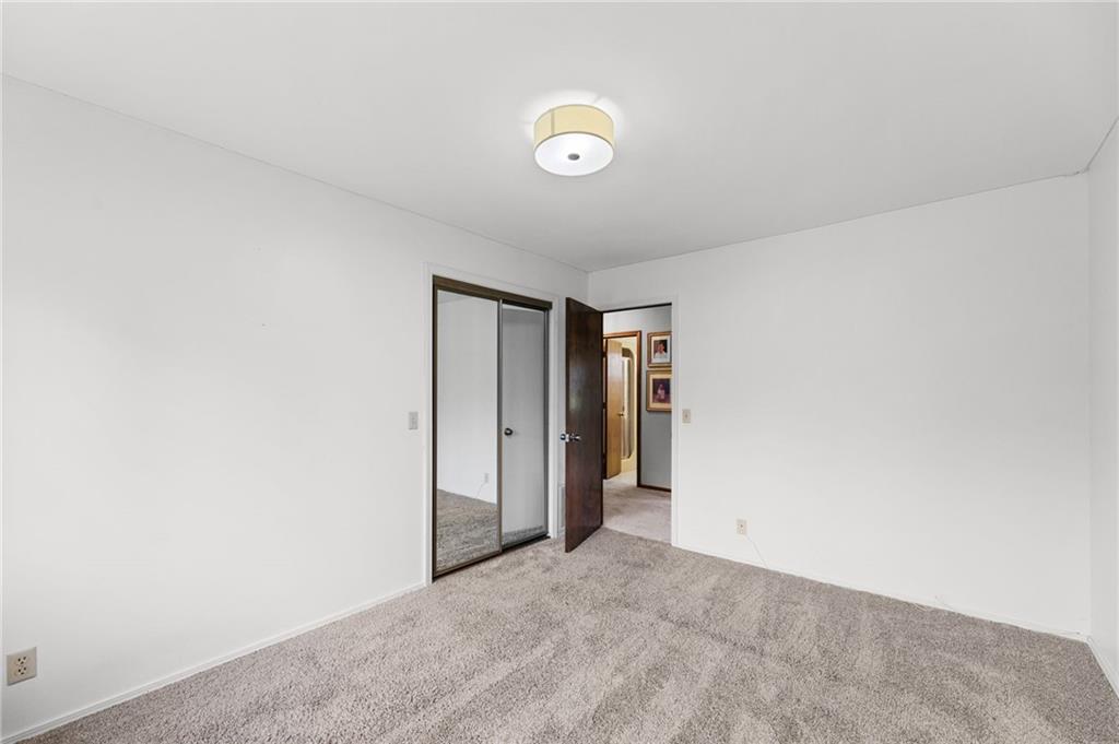 308 Canary Lane Property Photo 39