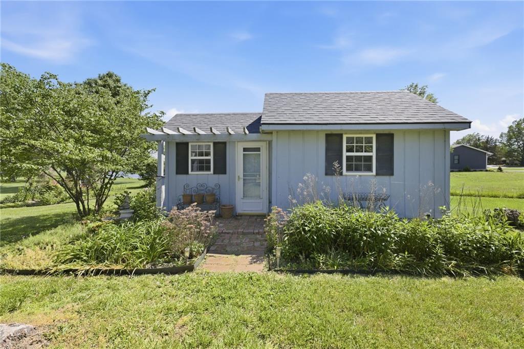 308 Canary Lane Property Photo 44