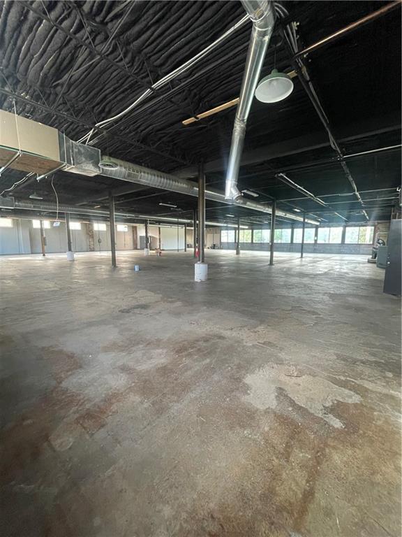 1301 E 31st Street Property Photo 5
