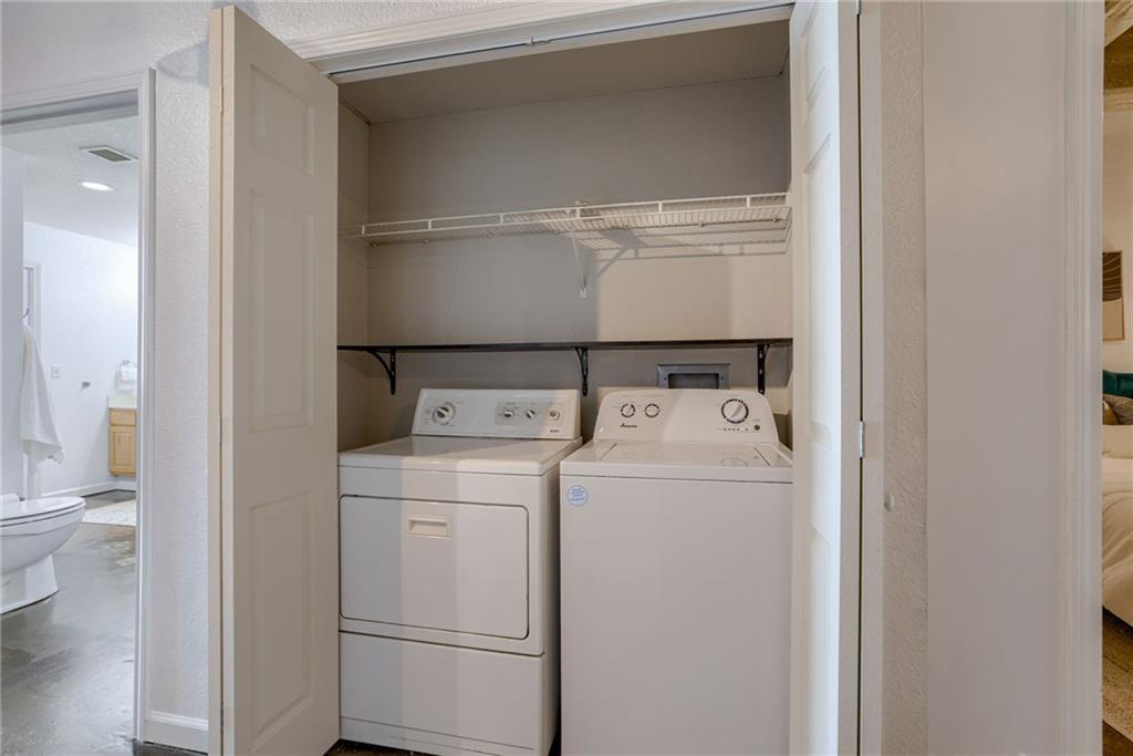 321 W 7th Street Property Photo 4