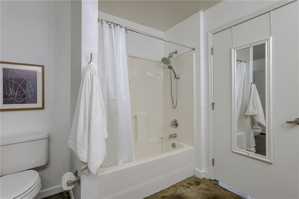 321 W 7th Street Property Photo 15