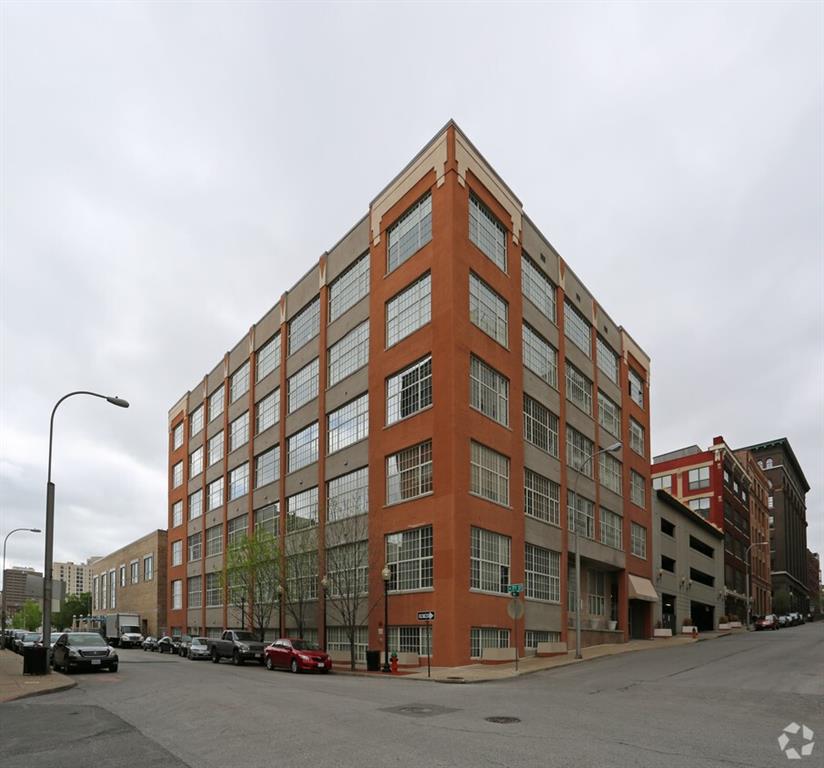 321 W 7th Street Property Photo 25