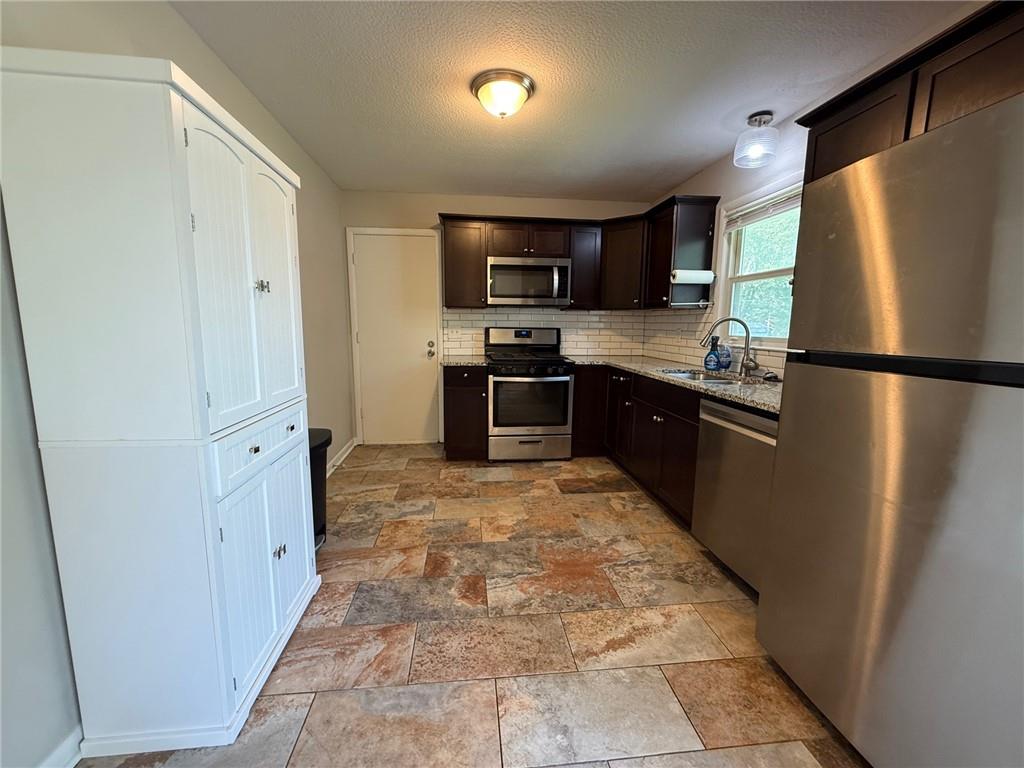 7413 Hedges Avenue Property Photo 8