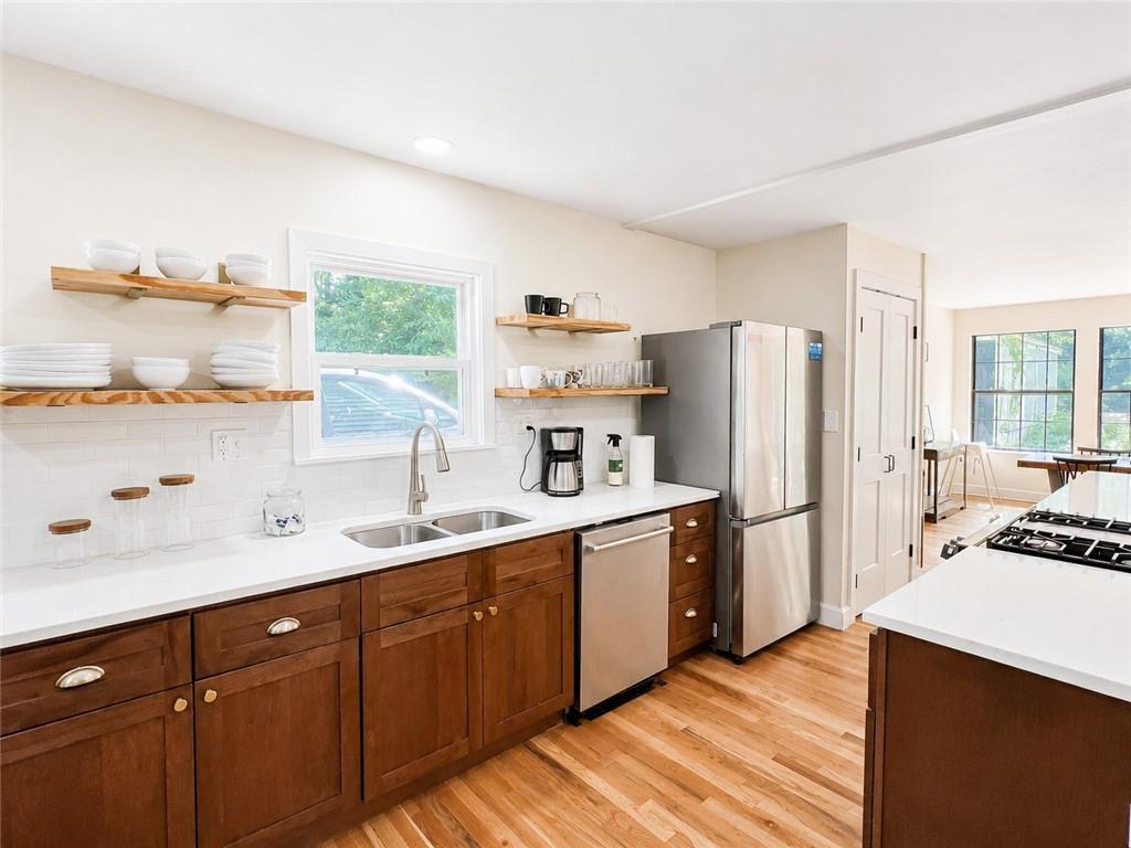 9214 Chestnut Avenue Property Photo 8