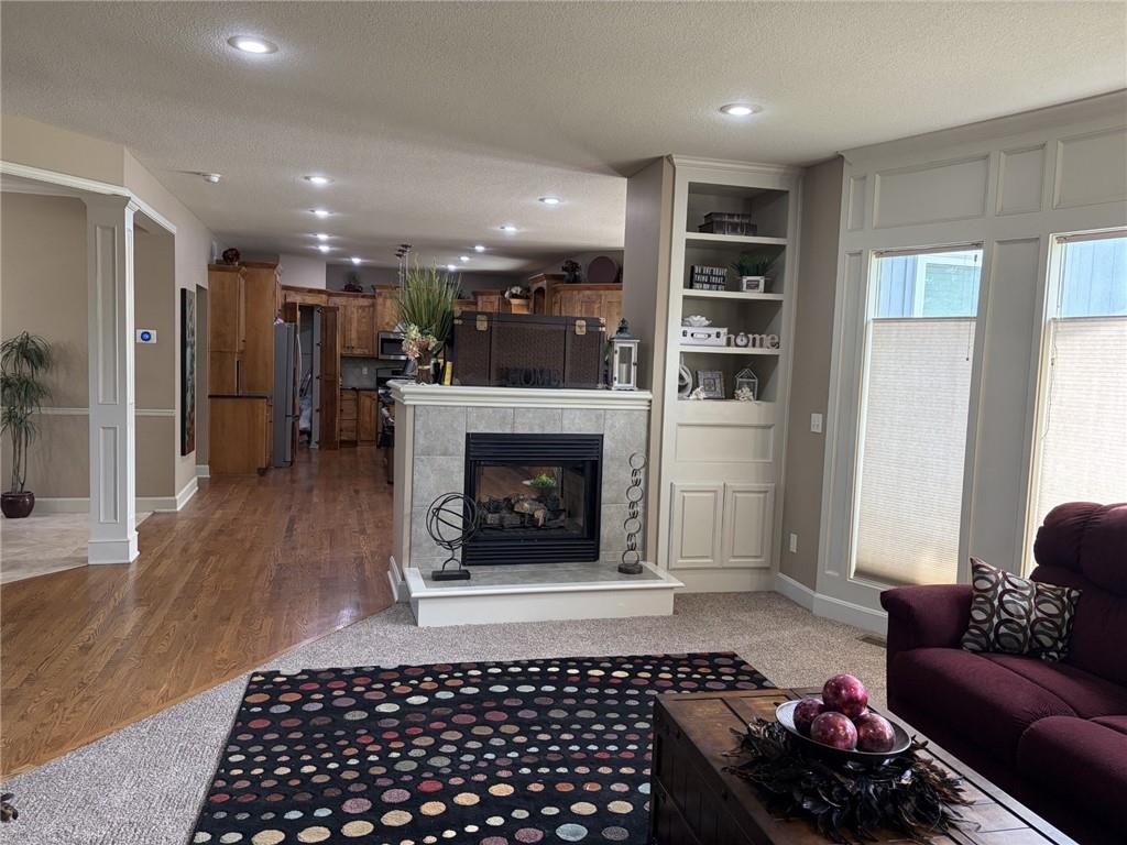 7822 Hull Avenue Property Photo 8