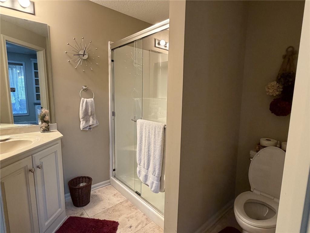 7822 Hull Avenue Property Photo 33