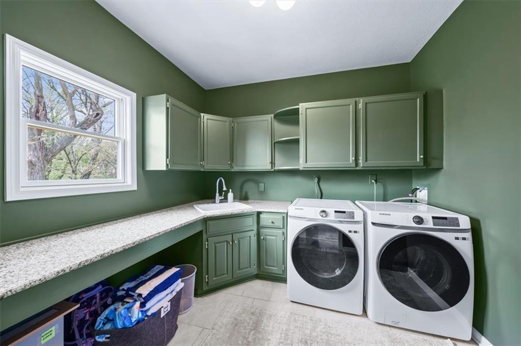 3506 Woodland Pointe Drive Property Photo 17