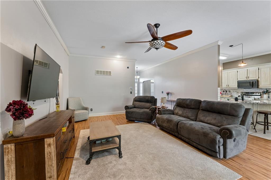 1611 Deer Run Road Property Photo 8