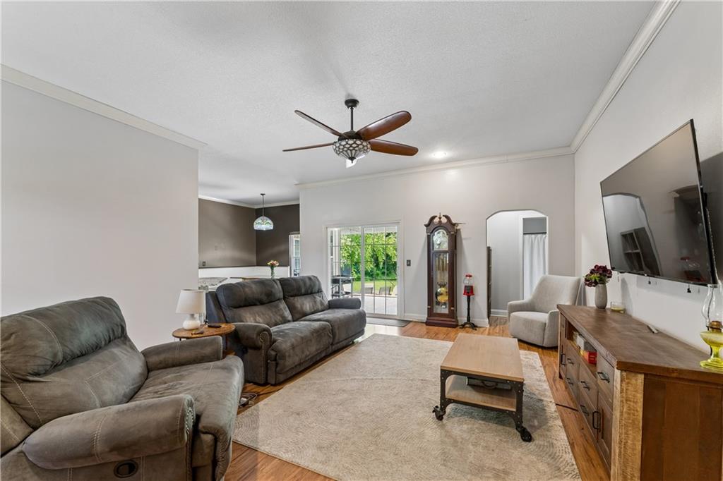1611 Deer Run Road Property Photo 9