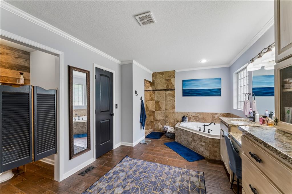 1611 Deer Run Road Property Photo 26