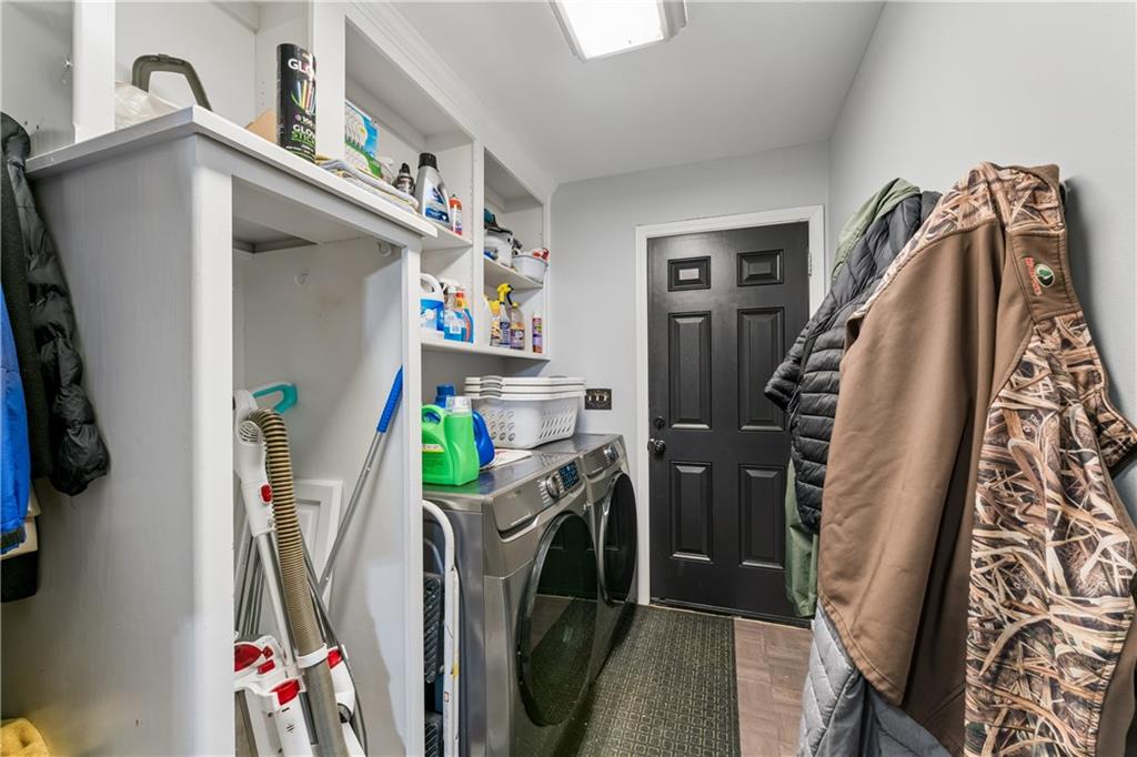 1611 Deer Run Road Property Photo 38