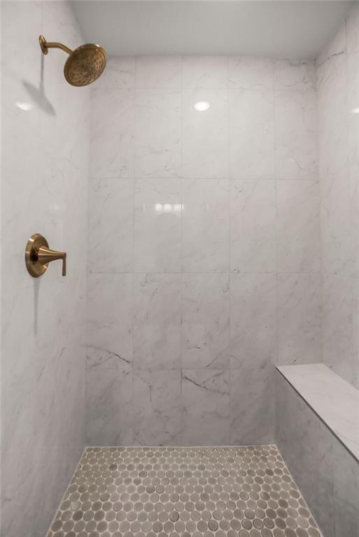 2457 W 176th Street Property Photo 8