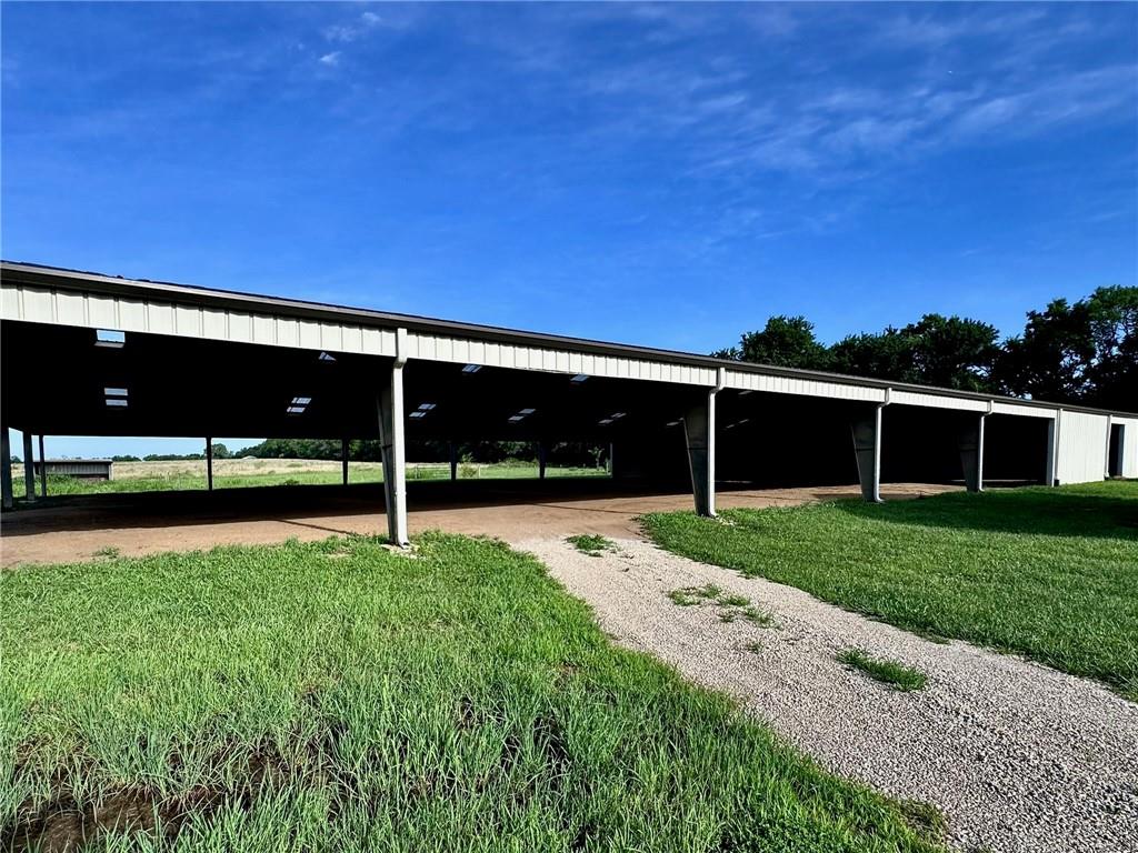Moonlight Road Property Photo 13