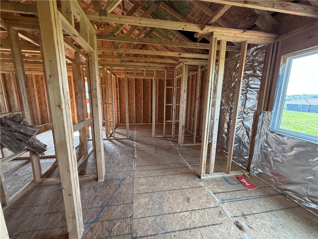 21011 W 188th Terrace Property Photo 37