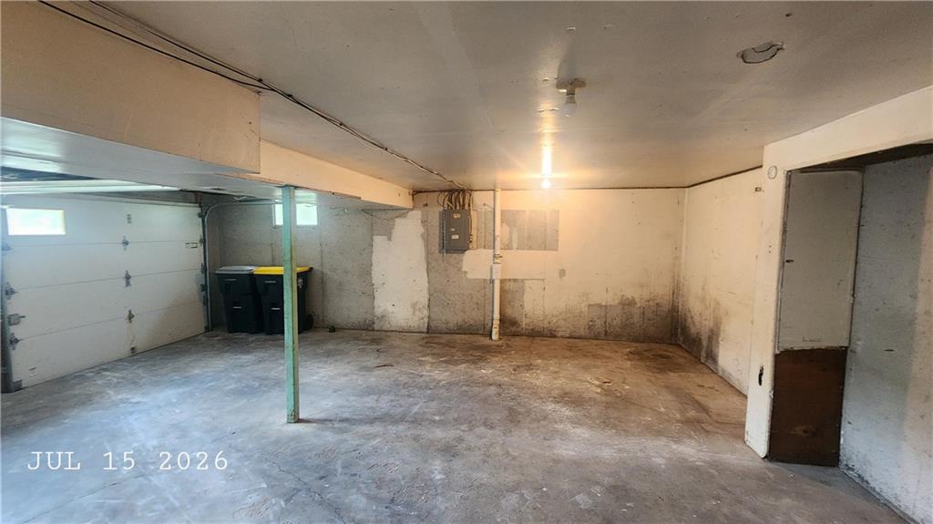 4308 N Bellaire Avenue Property Photo 18