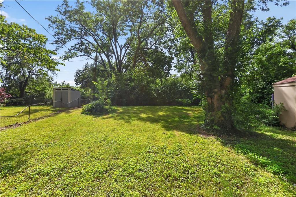 5318 N Garfield Avenue Property Photo 28