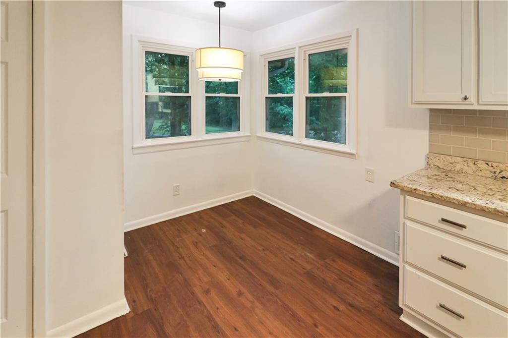 600 Christopher Street Property Photo 15