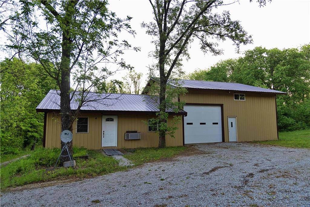 8005 Se State 116 Highway Property Photo 1