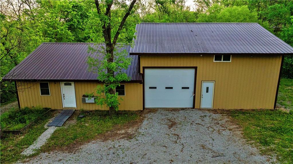 8005 Se State 116 Highway Property Photo 18
