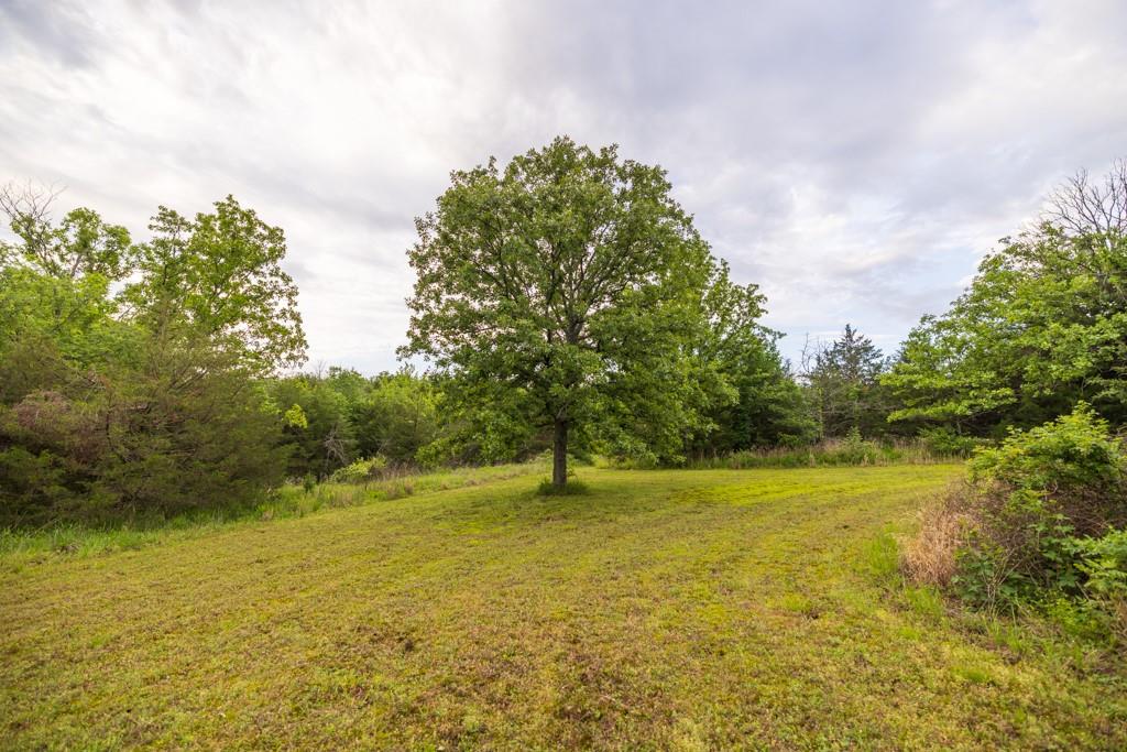 820 Nw B Highway Property Photo 31