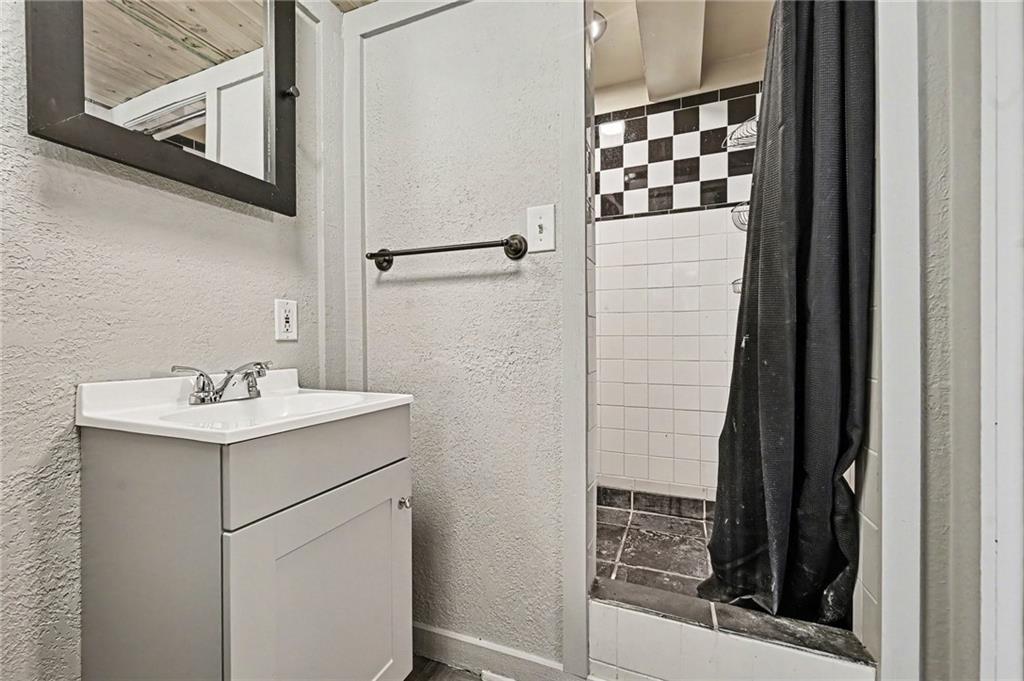 6918 Marion Drive Property Photo 25