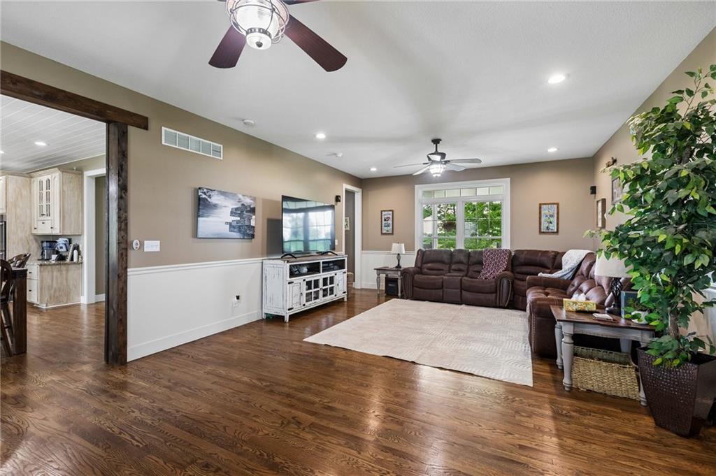 17308 Endicott Road Property Photo 44