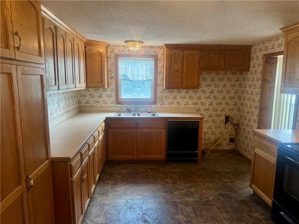 22207 S Excelsior Road Property Photo 4