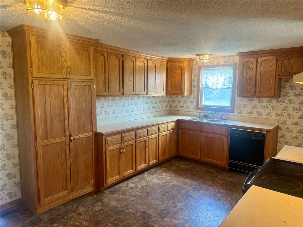 22207 S Excelsior Road Property Photo 6