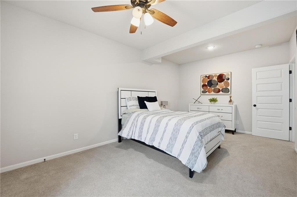 330 Nw Ambersham Drive Property Photo 36