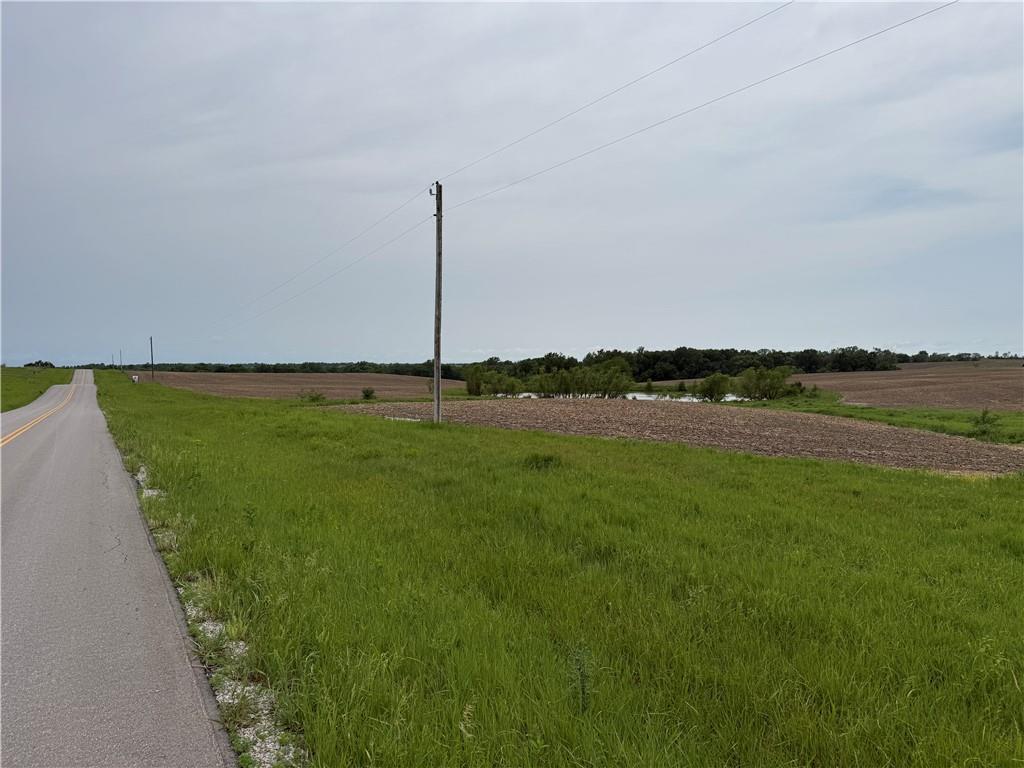 Y Highway Property Photo 2