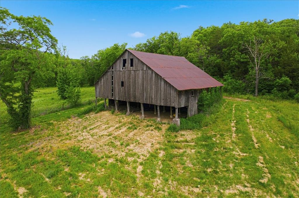 19180 B Highway Property Photo 6