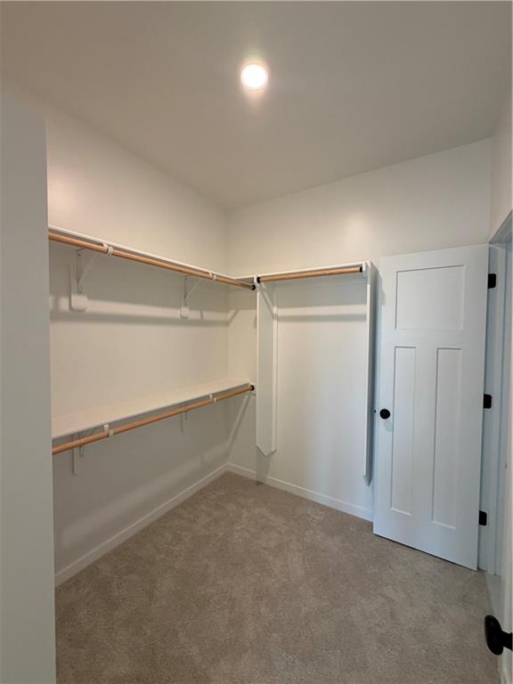 504 Skyview Lane Property Photo 10